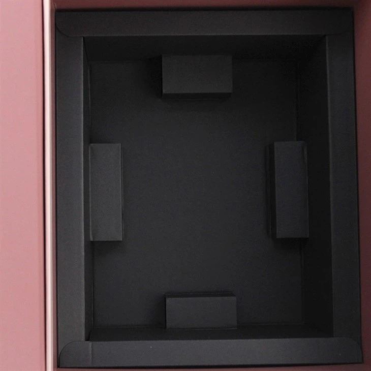 Pink Magnetic Box With Papercard Insert